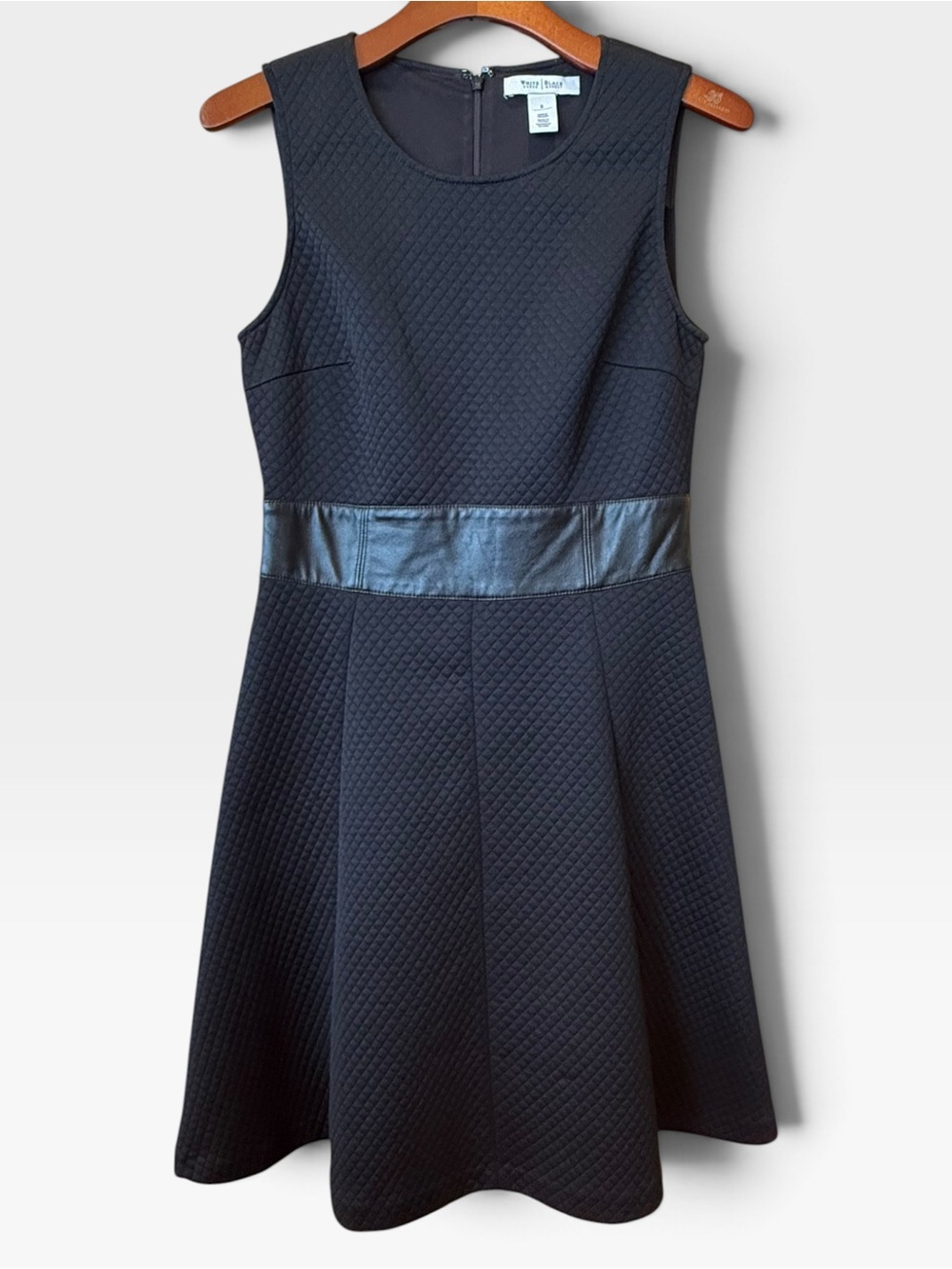 White House Black Market Quilted Fit Flare Dress Faux Leather Waist 6